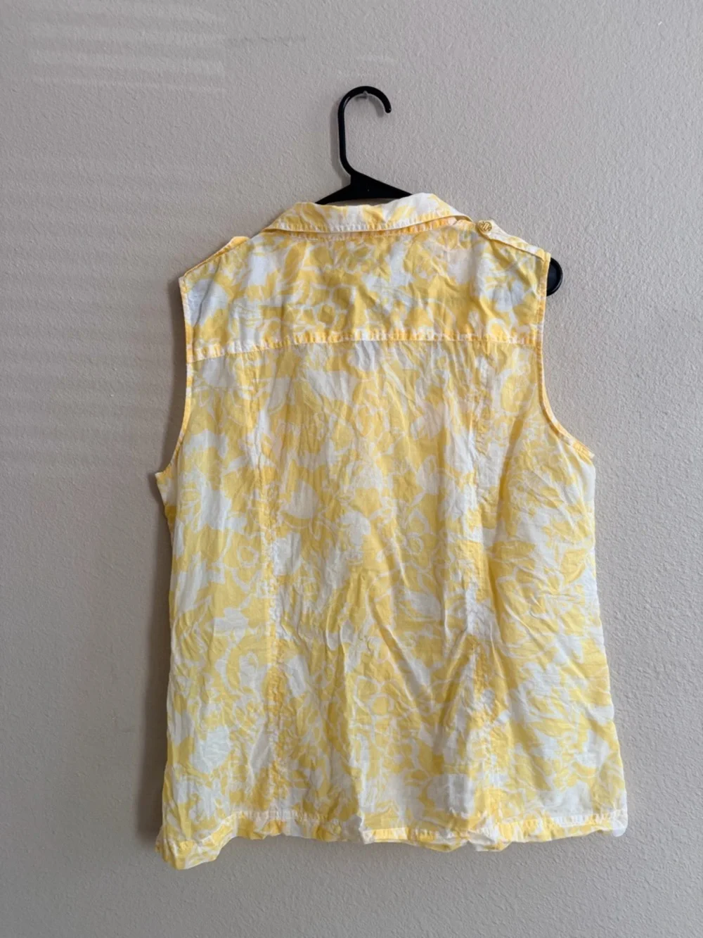 Chicos Yellow Floral Button Down Sleeveless Top Size 3